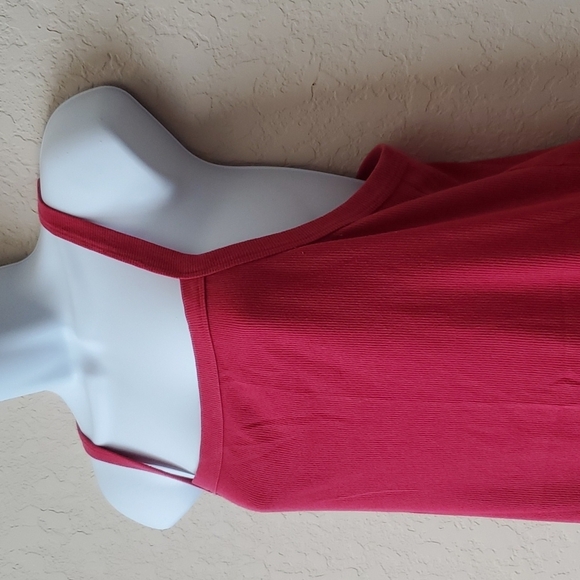 4/$30 Old Navy XL ribbed square neck red tank ** - Picture 3 of 7